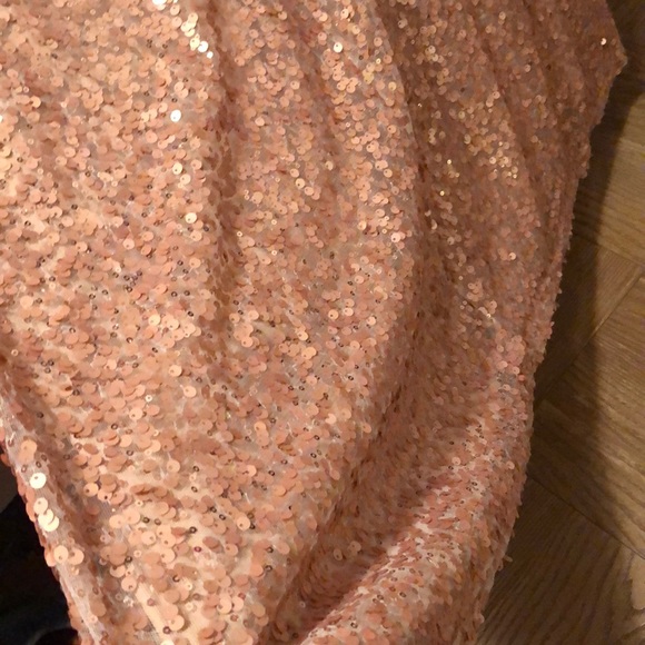 Neesee’s Dress size large. ❤️ - Picture 5 of 8